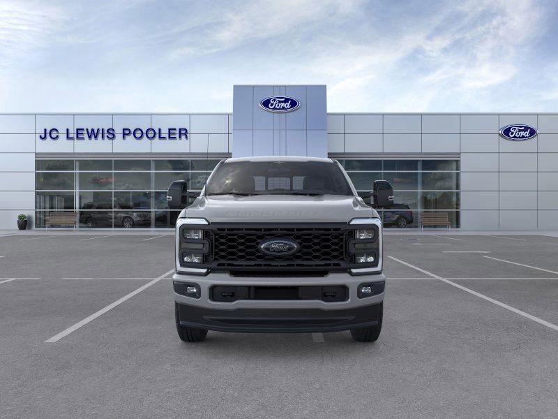 2025 Ford F-250 Super Duty Black Widow