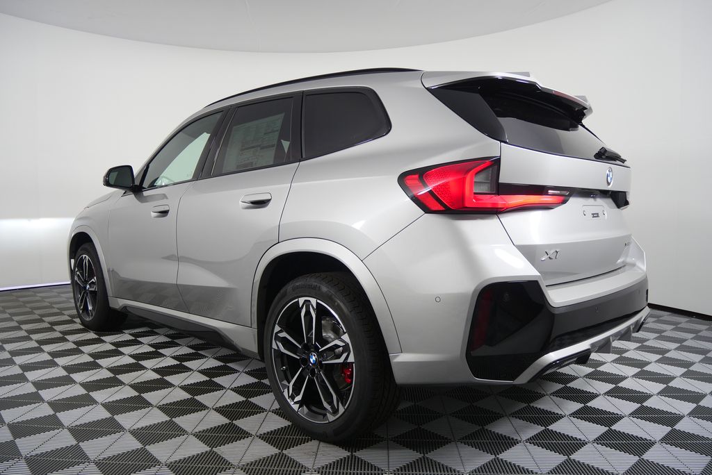 Thumbnail: 2026 BMW X1 - 5