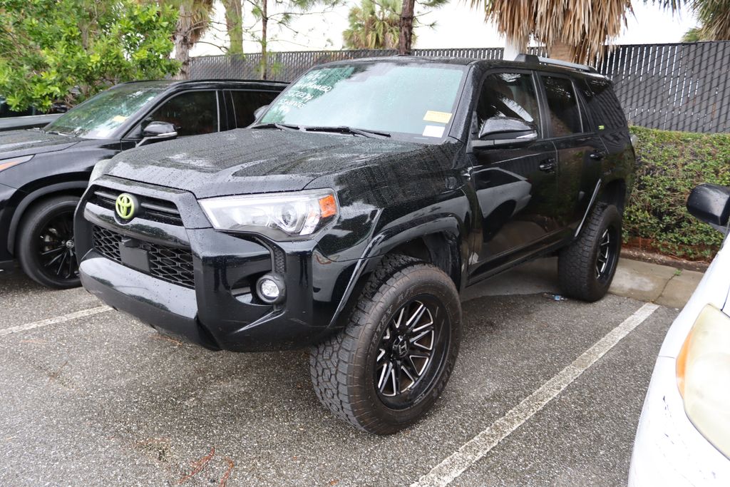Thumbnail: 2022 Toyota 4Runner - 1