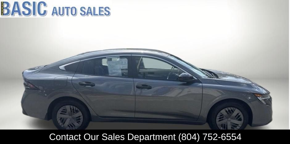 Super Black 2026 Nissan Sentra Sedan Front-Wheel Drive Continuously Variable Transmission