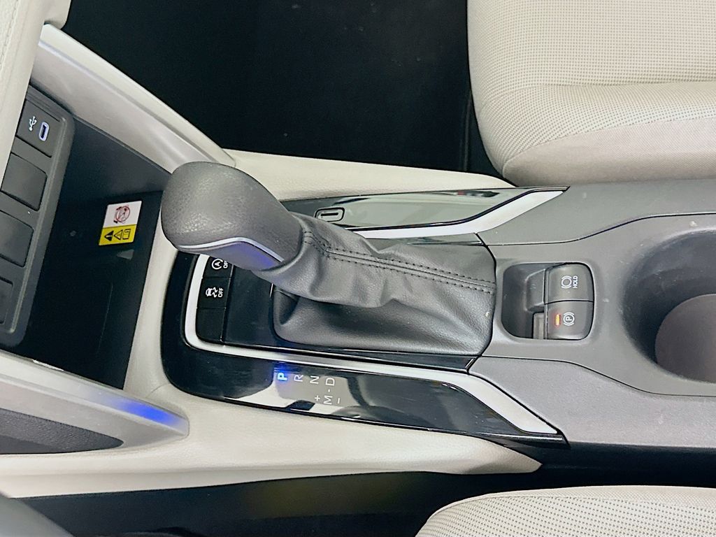 Thumbnail: 2023 Toyota Corolla Cross - 17