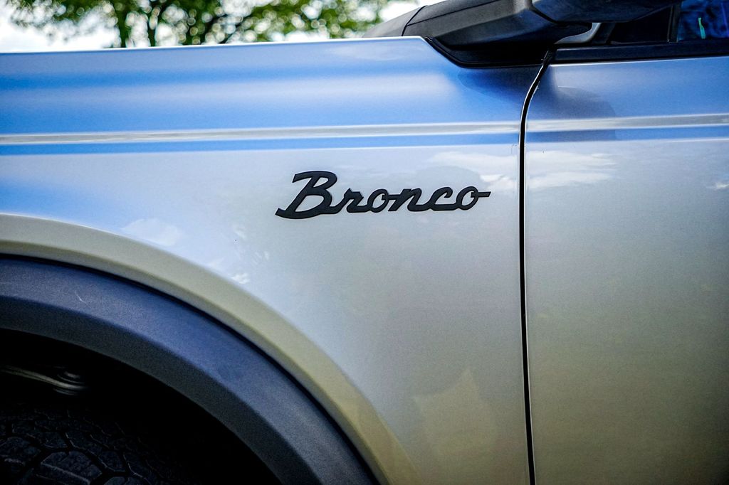 Used Car 2022 Ford Bronco  Black Diamond For Sale Under $40,000 In Taylor, Texas