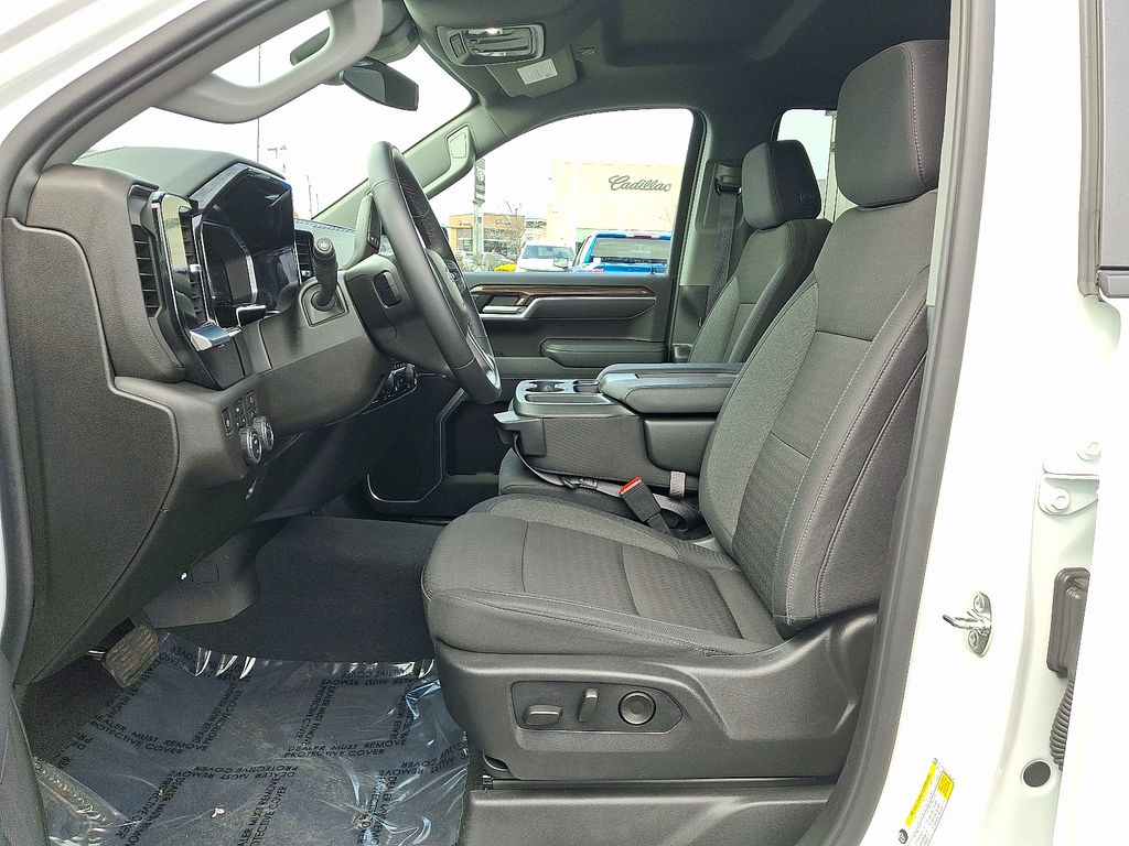 Thumbnail: 2026 Chevrolet Silverado 1500 - 14