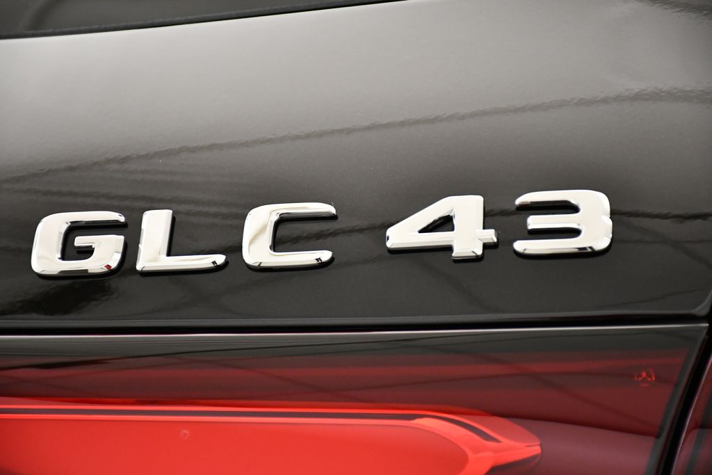 Thumbnail: 2026 Mercedes-Benz GLC - 10