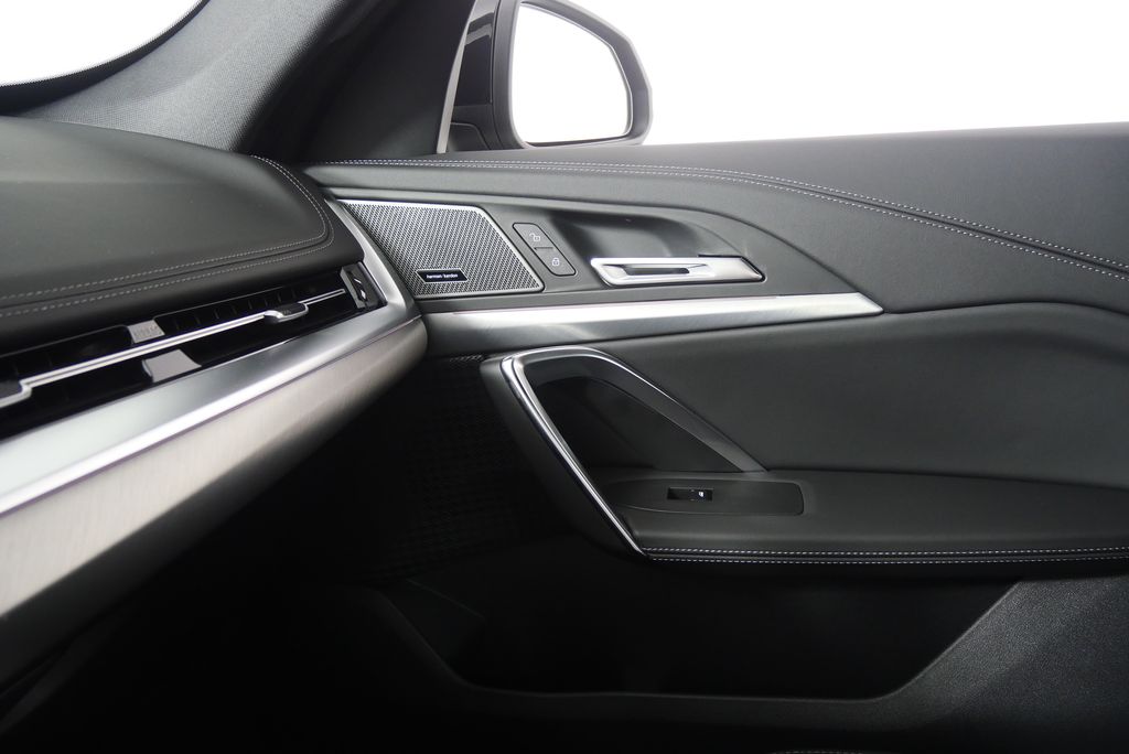 Thumbnail: 2026 BMW X1 - 24