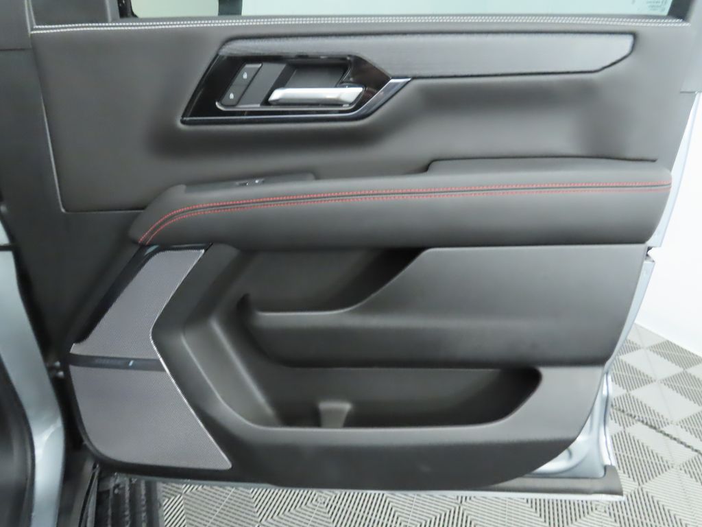 Thumbnail: 2025 GMC Yukon - 26