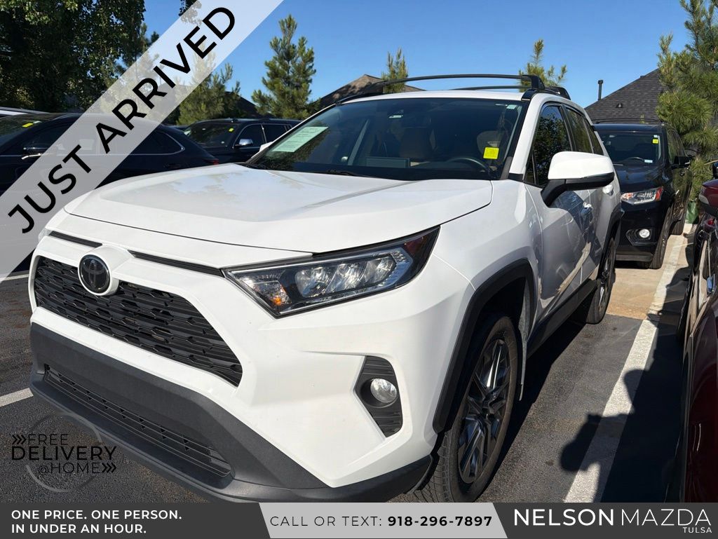 2019 Toyota RAV4 XLE Premium