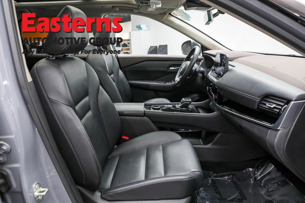Used 2023 Gray Nissan SL image 24
