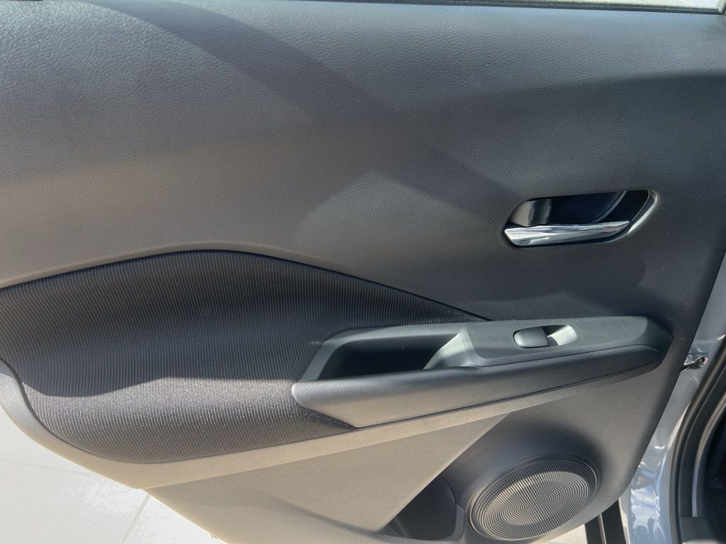 2024 Boulder Gray Pearl Nissan Kicks SV FWD SUV