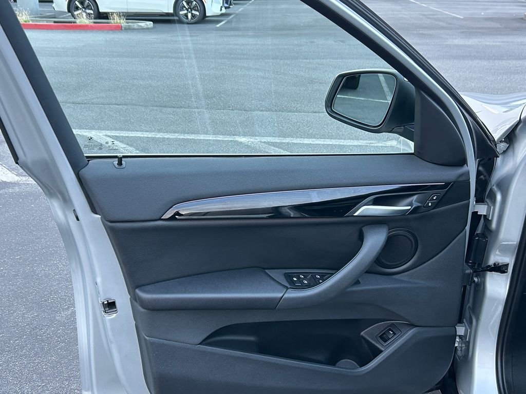 Thumbnail: 2019 BMW X1 - 11