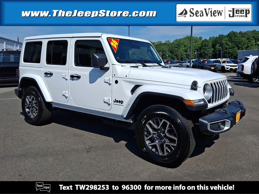 Bright White Clearcoat 2026 Jeep Wrangler SUV / Crossover Four-Wheel Drive 8-Speed Automatic