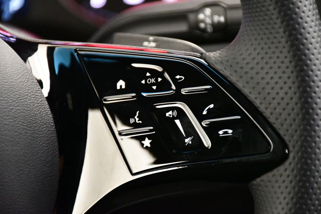 Thumbnail: 2025 Mercedes-Benz Sprinter - 18