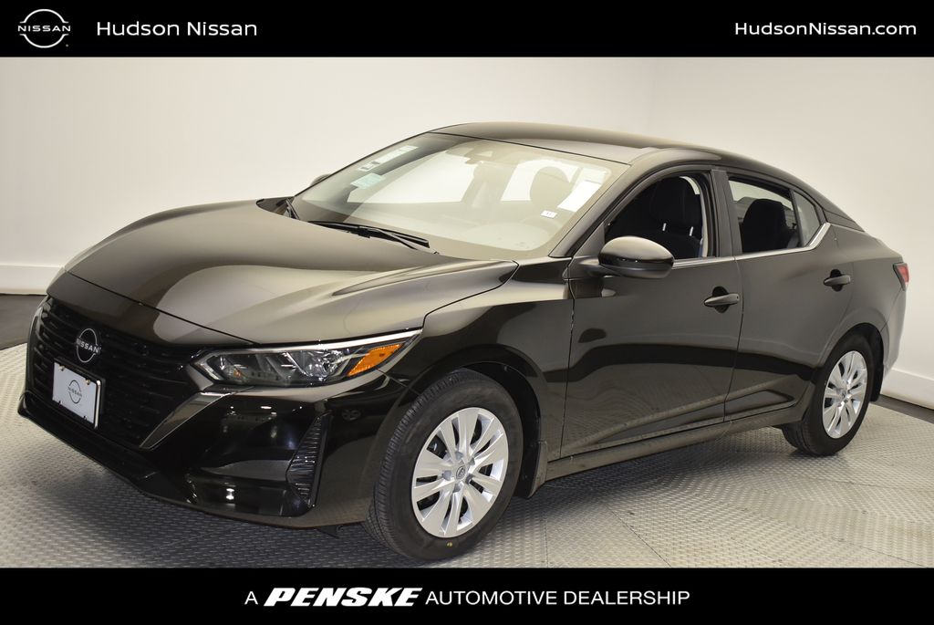 Thumbnail: 2025 Nissan Sentra - 1