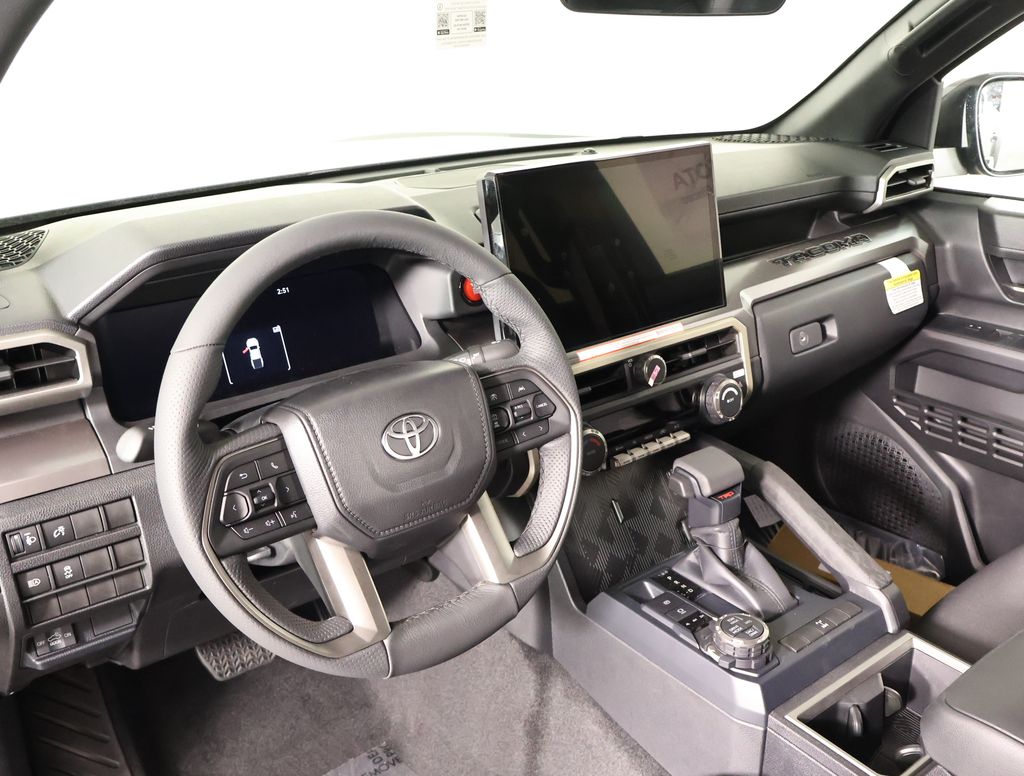 2025 Toyota Tacoma TRD Off-Road Double Cab photo 6