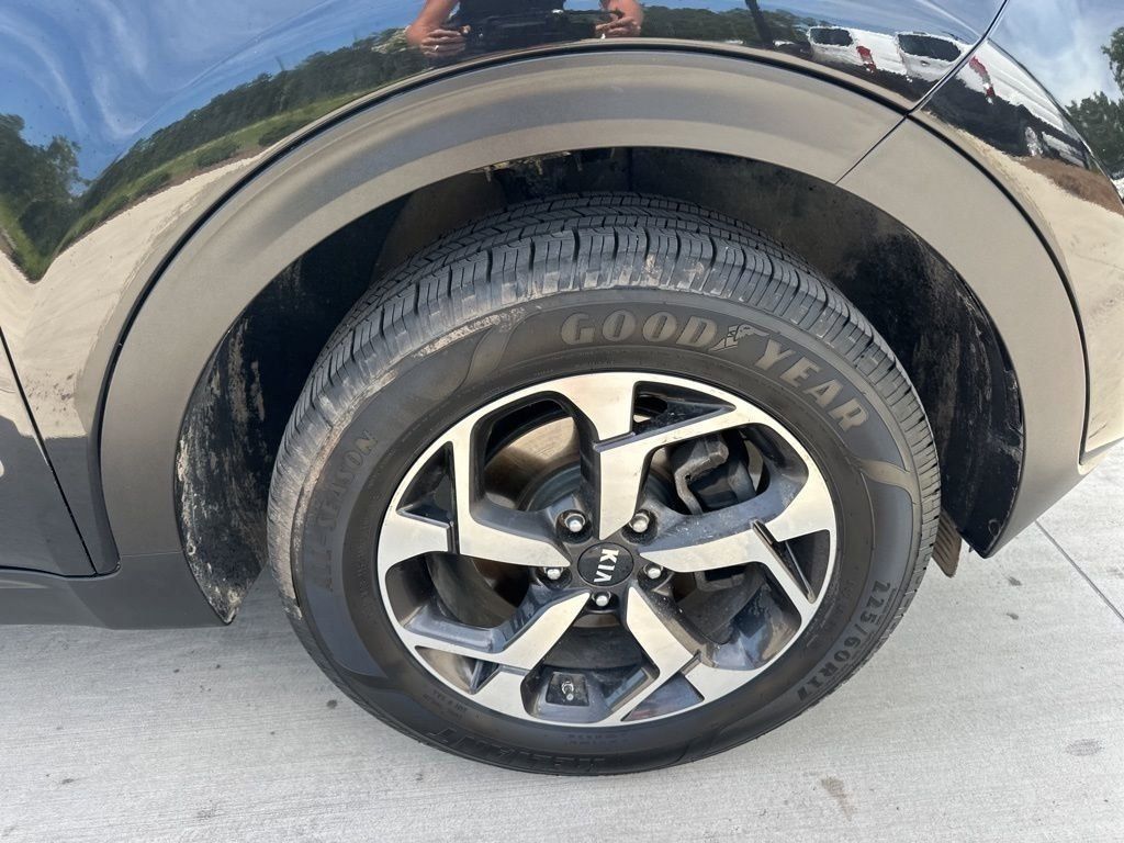 2022 Black Cherry Pearl Kia Sportage LX AWD SUV