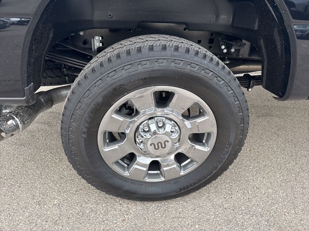 New 2026 Black Ford King Ranch image 21