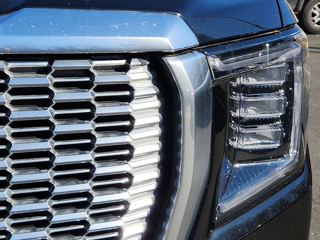 Thumbnail: 2022 GMC Yukon - 9