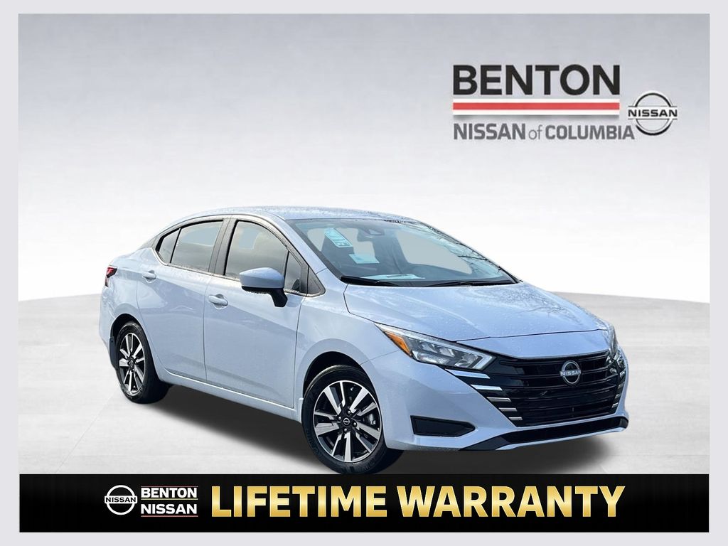 2025 Nissan Versa SV FWD