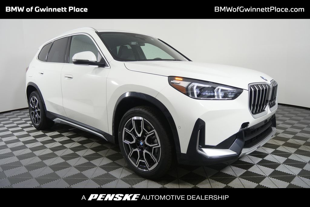 Thumbnail: 2026 BMW X1 - 1