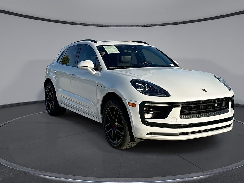 Thumbnail: 2022 Porsche Macan - 12