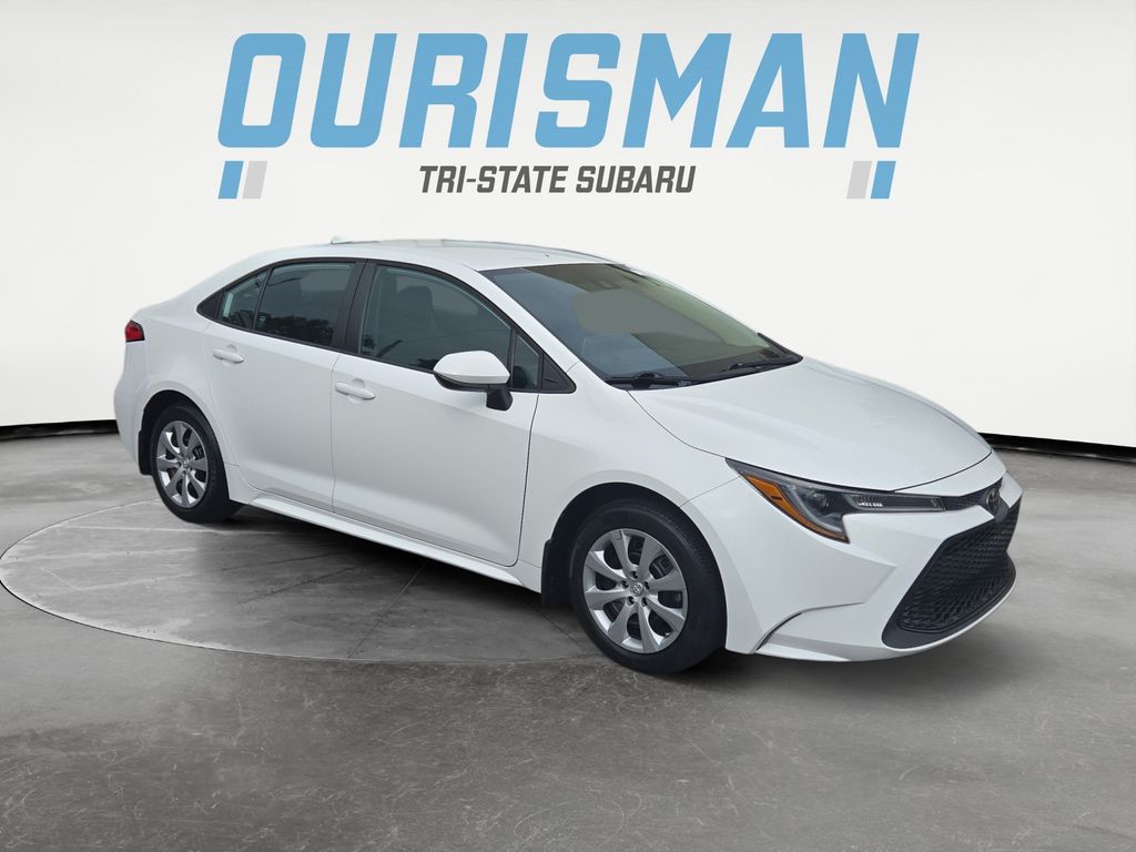 2021 Toyota Corolla LE FWD