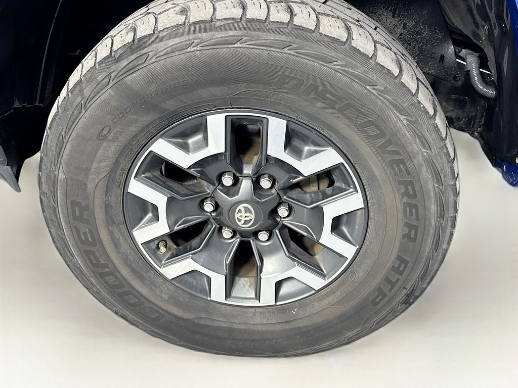 Used Car 2017 Toyota Tacoma  For Sale Under $25,000 In Austin, Texas