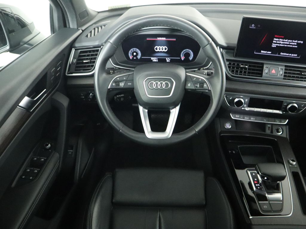 Thumbnail: 2021 Audi Q5 - 10