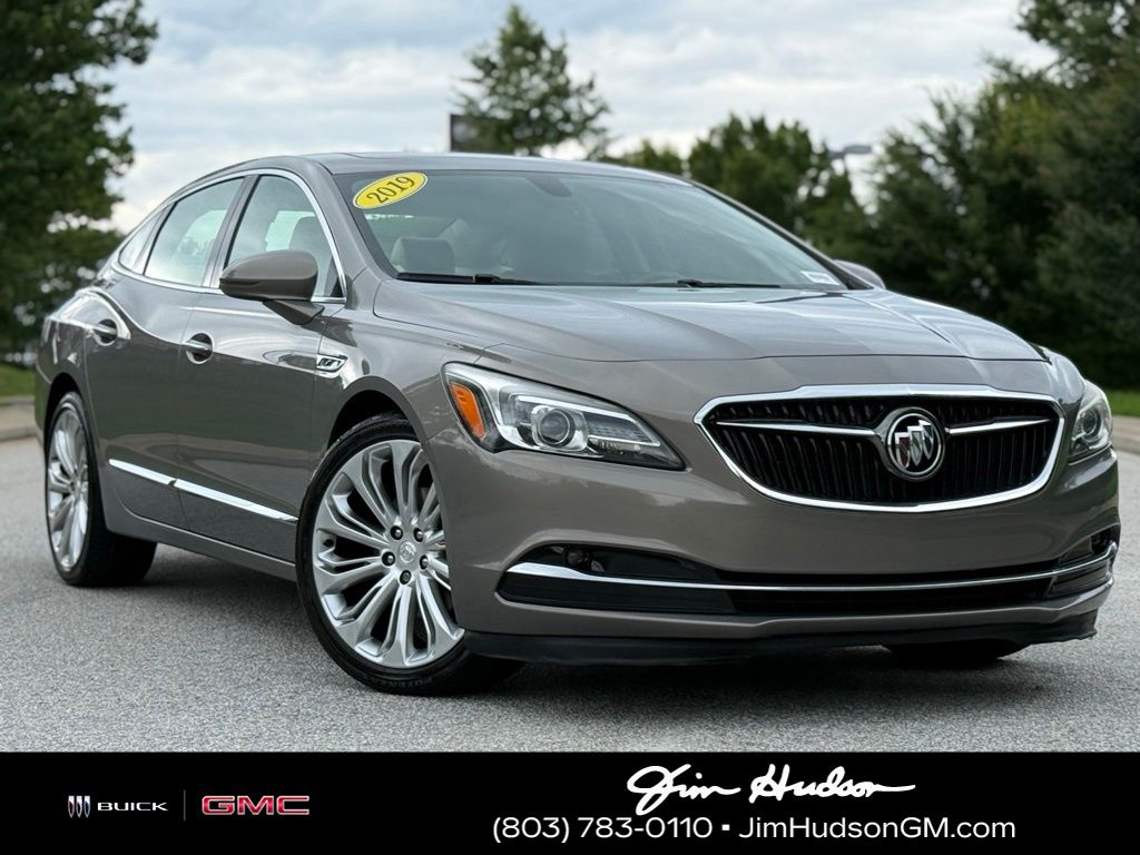 Pepperdust Metallic 2019 Buick LaCrosse Essence FWD Sedan Front-Wheel Drive 9-Speed Automatic