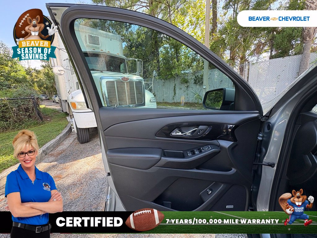 Used 2023 Chevrolet Traverse SUV