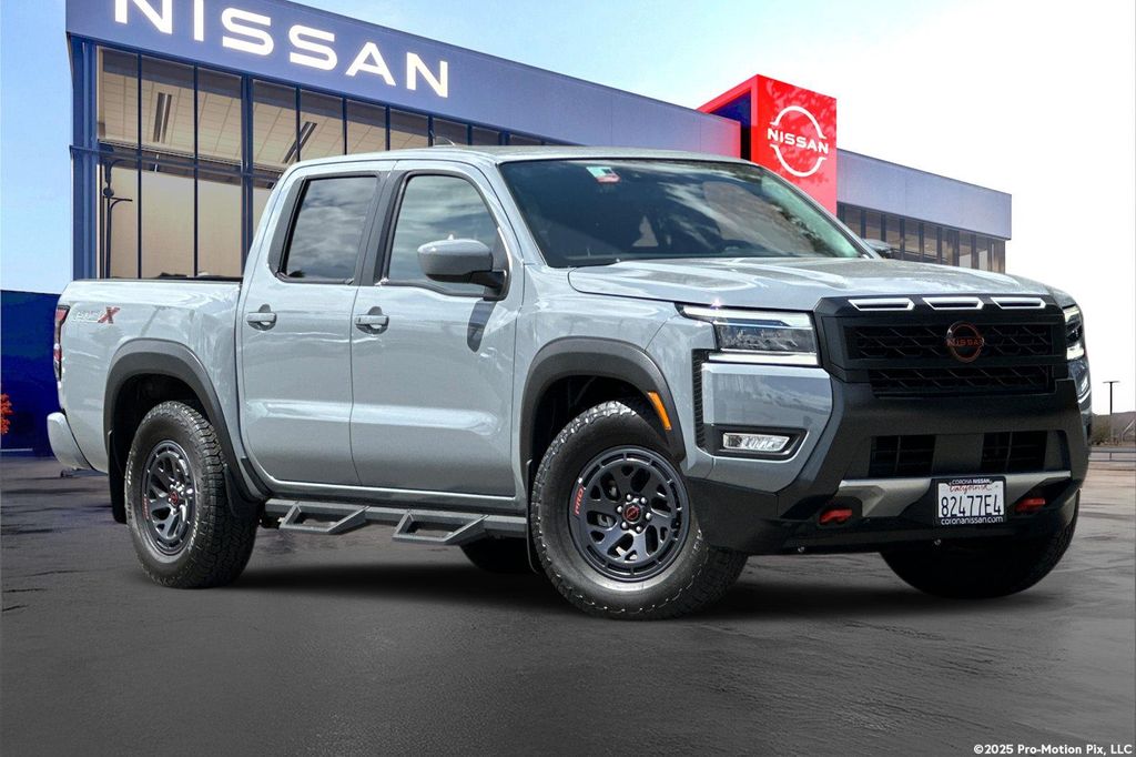 2025 Nissan Frontier PRO-X Crew Cab 4X2's photo