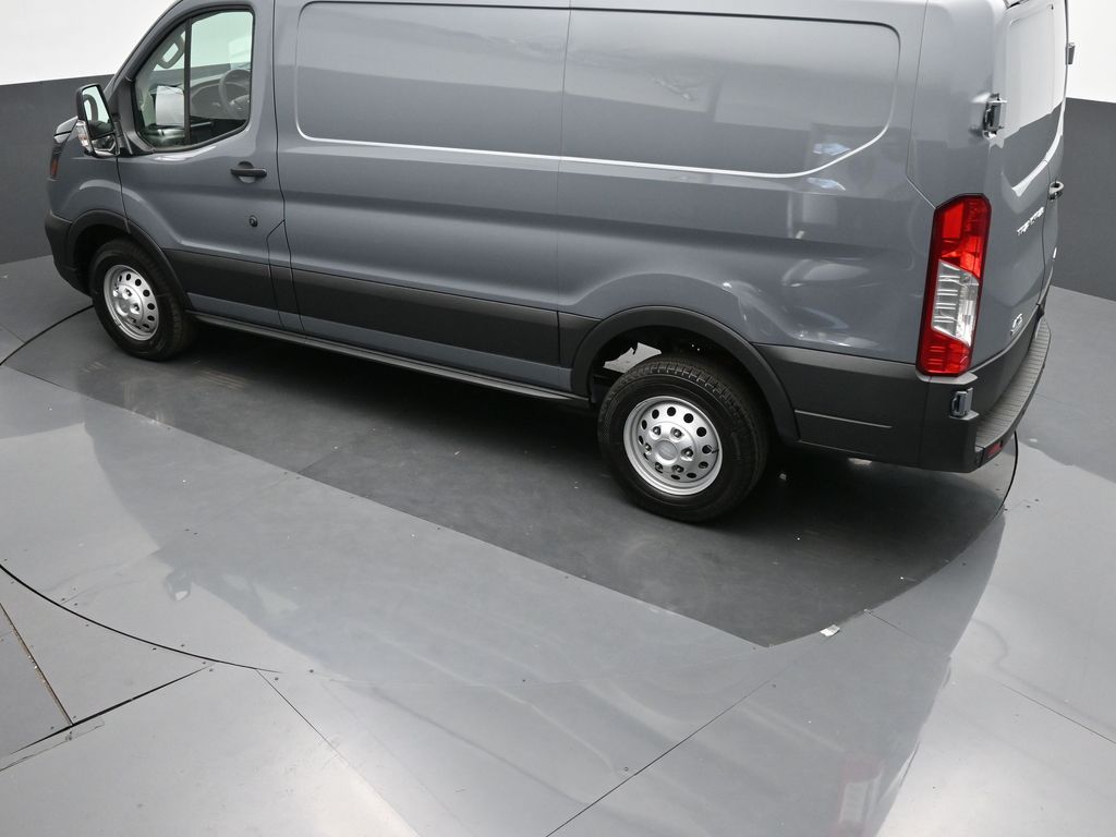 2025 Ford Transit 250
