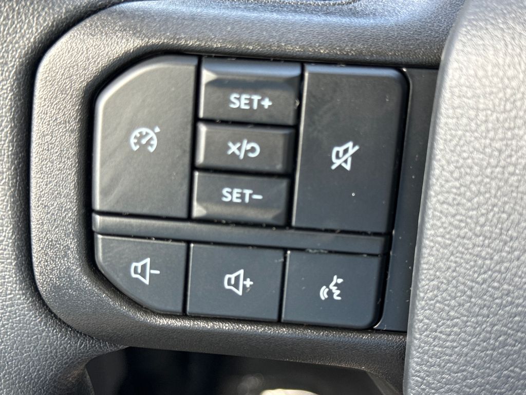 2027 Ford Super Duty F-250 SRW 4X4 Truck