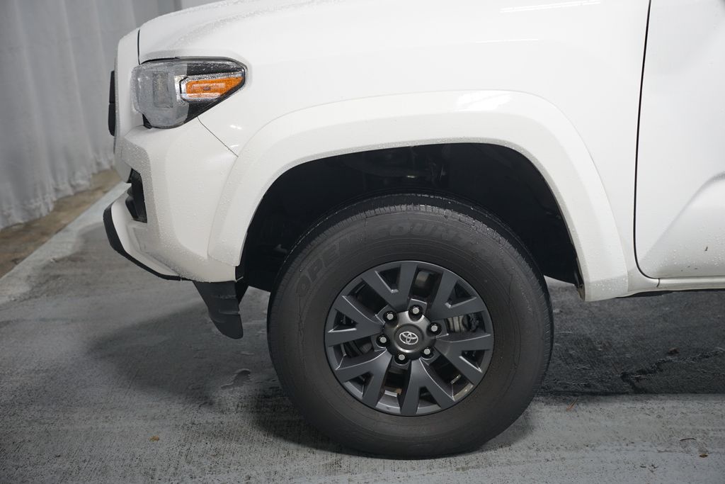 Thumbnail: 2023 Toyota Tacoma - 5