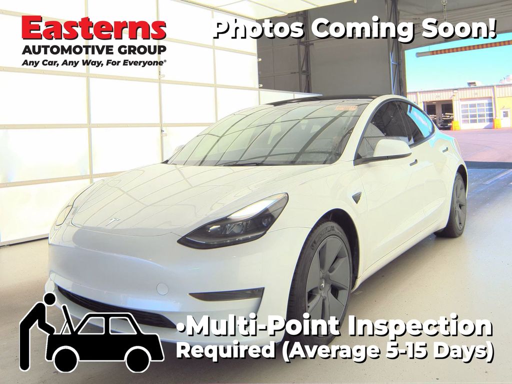 2023 Tesla Model 3 -'s photo