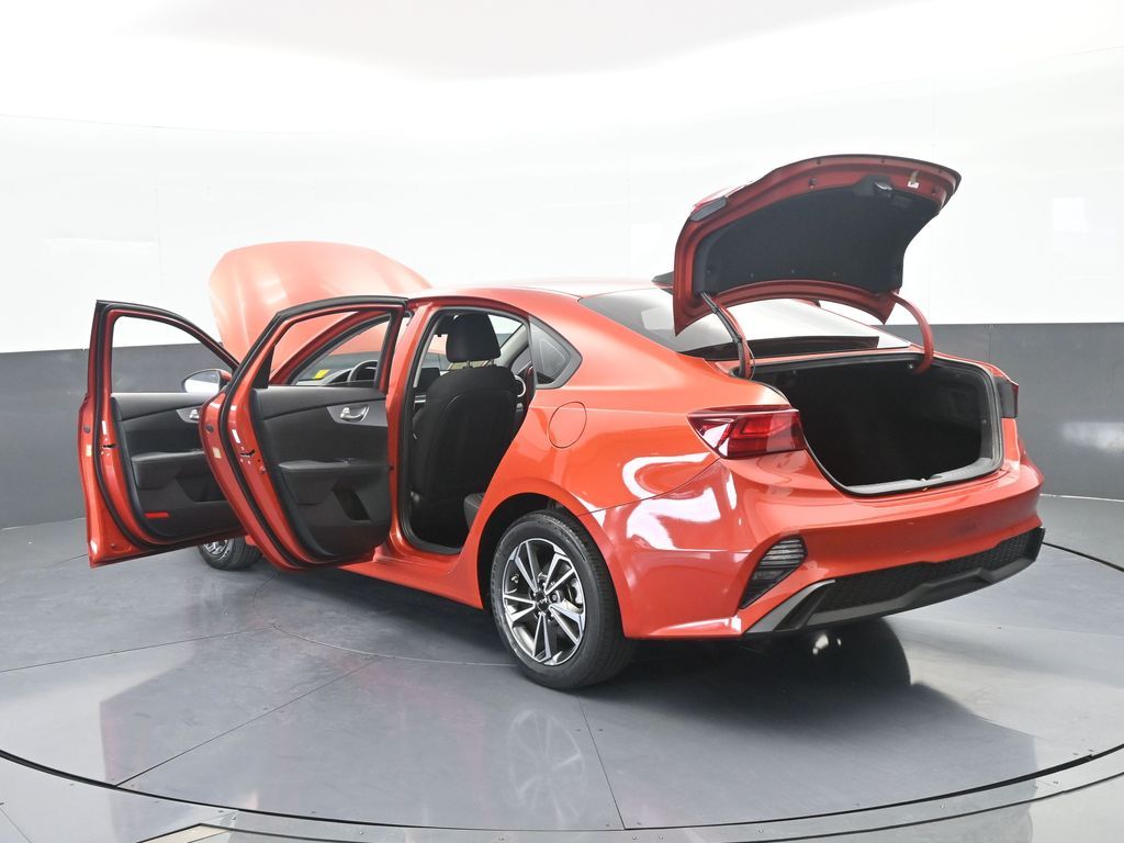 Used 2023 Fire Orange Kia LXS image 69