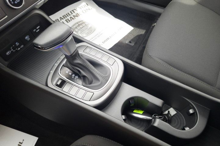New 2027 Gray Hyundai SE image 21