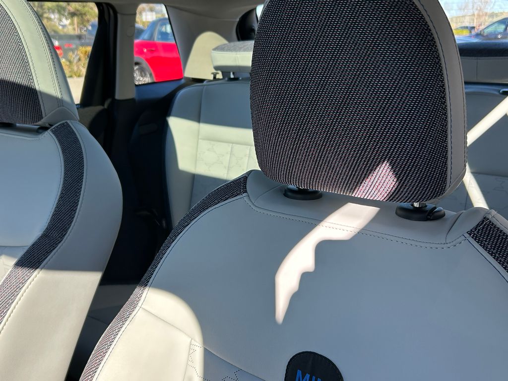 Thumbnail: 2025 MINI Cooper - 14