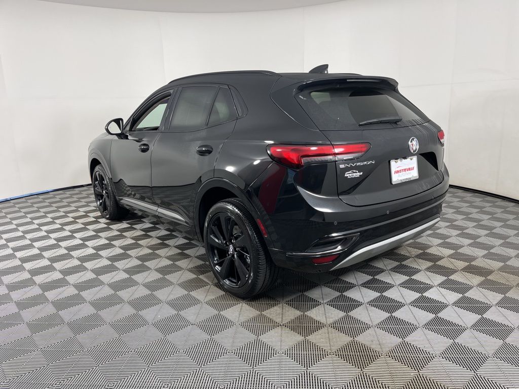 Thumbnail: 2022 Buick Envision - 3