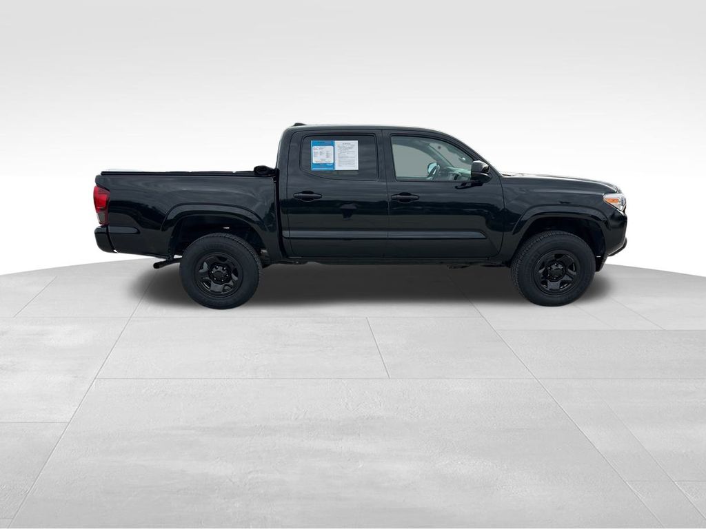 2021 Toyota Tacoma SR 11