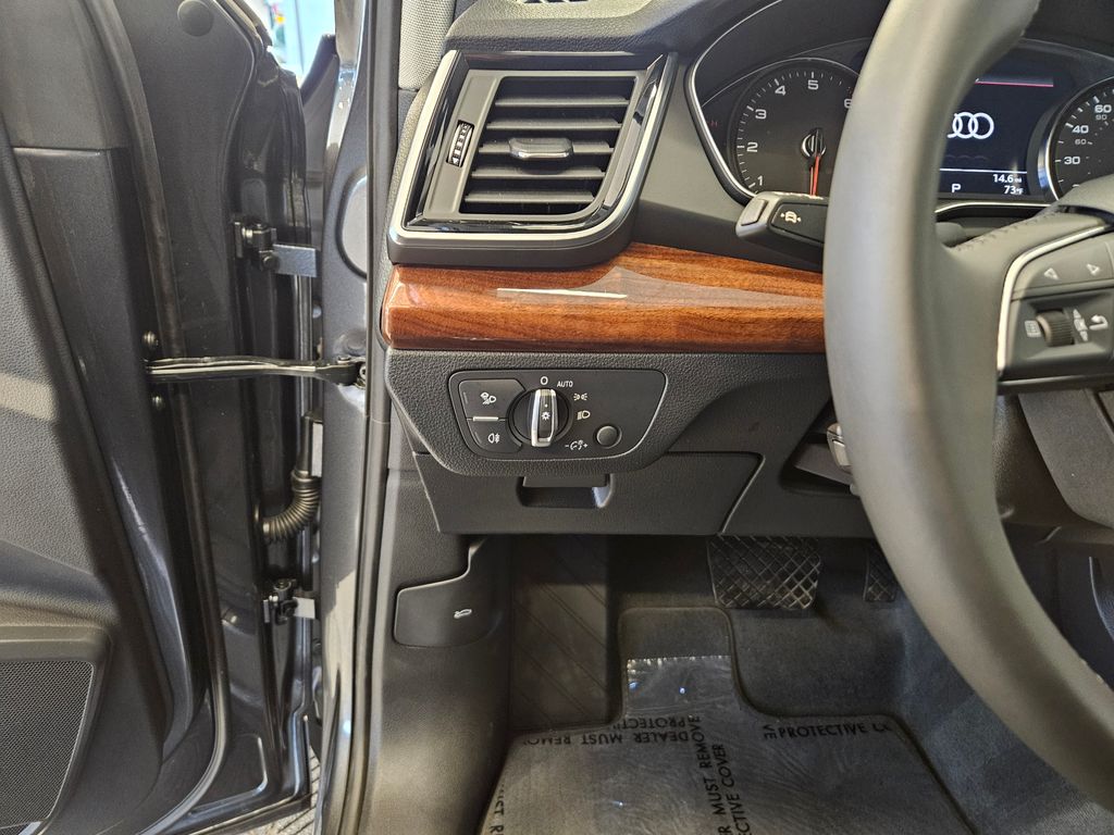 2023 Audi Q5 45 S line Premium