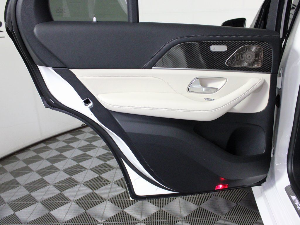 used 2026 Mercedes-Benz GLE car, priced at $79,999