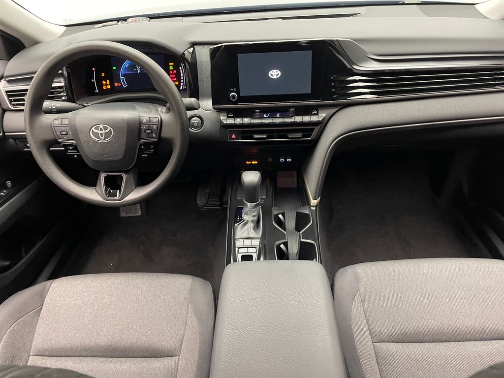 Thumbnail: 2025 Toyota Camry - 18