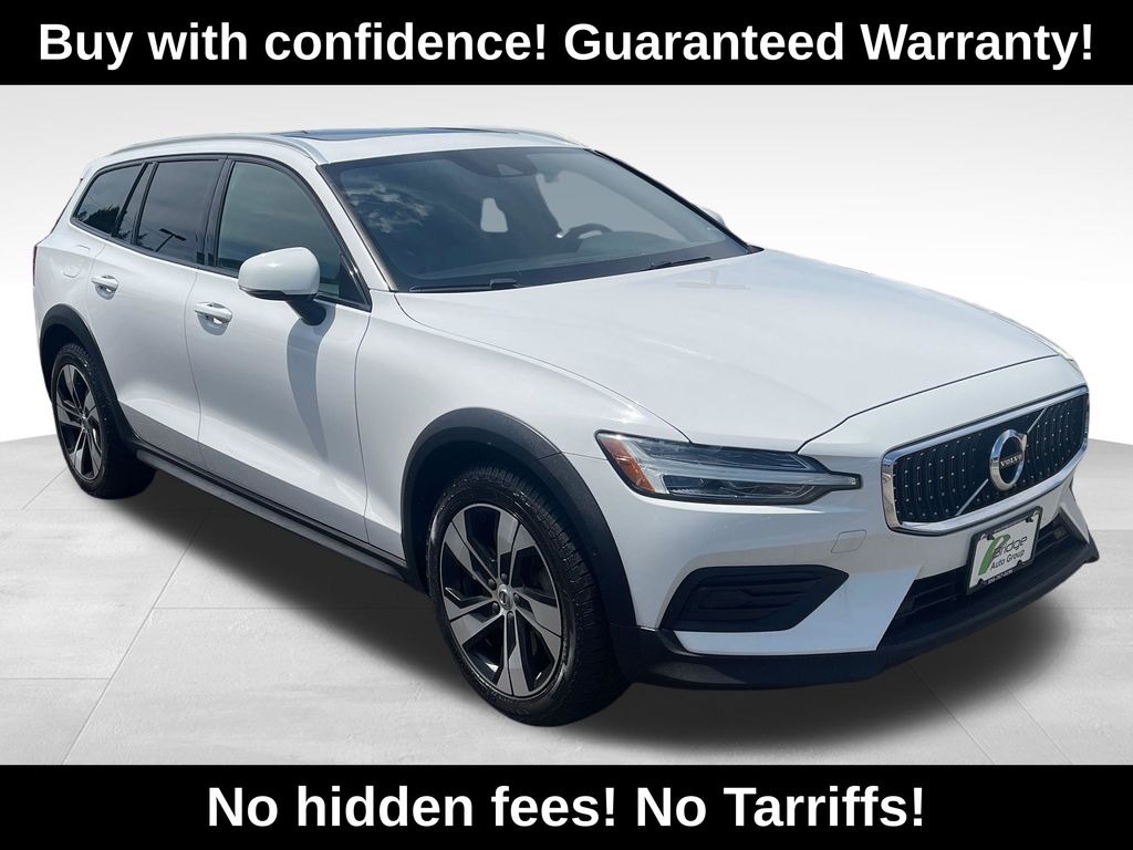  2020 Volvo V60 Cross Country T5 AWD   