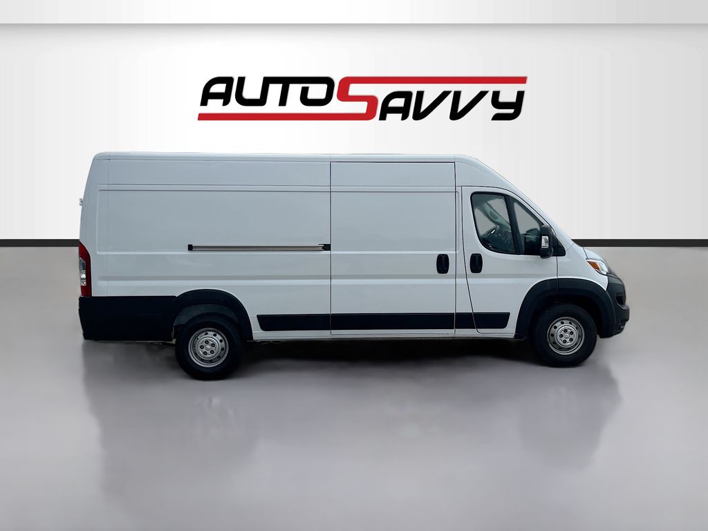 Used 2023 White Ram High Roof image 8