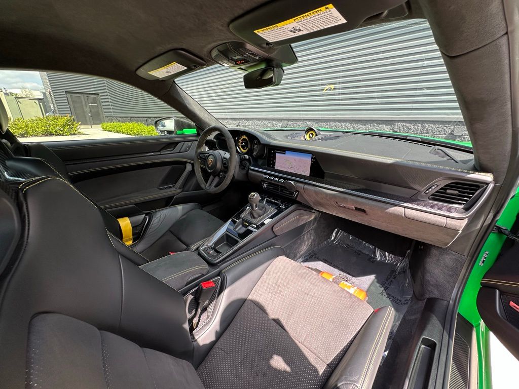 2022 Porsche 911 GT3 32