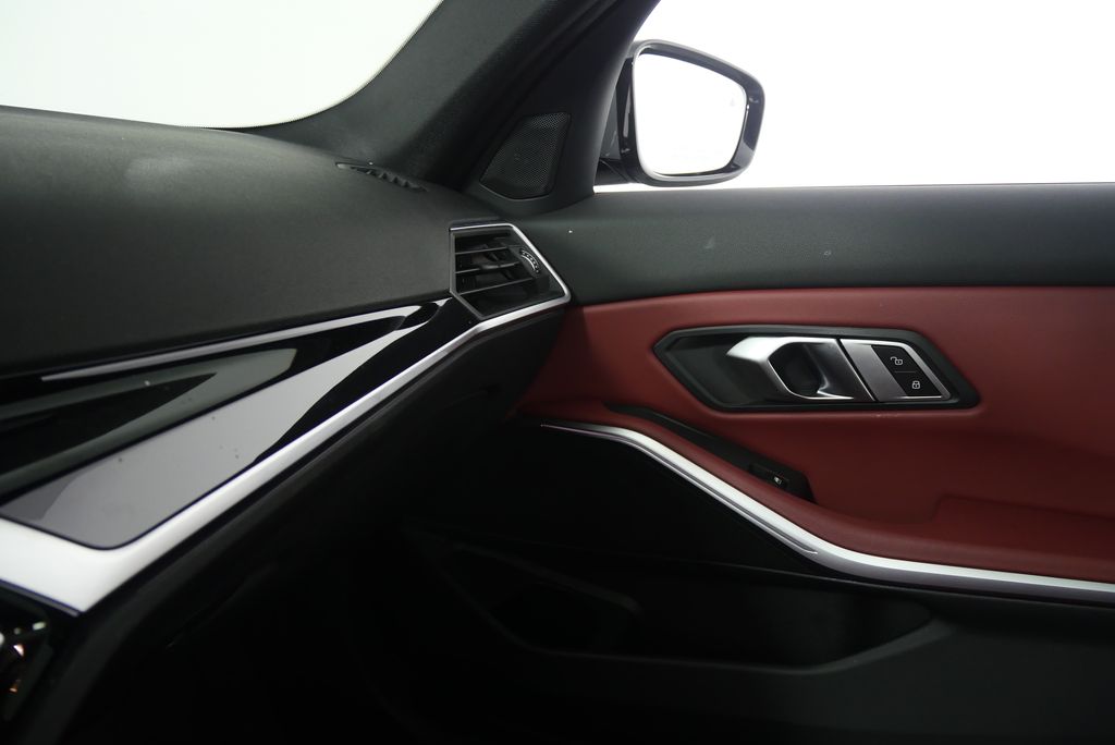 Thumbnail: 2023 BMW 3 Series - 27