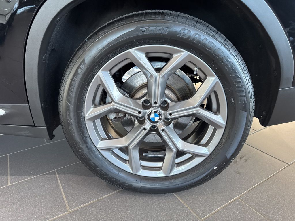 Thumbnail: 2024 BMW X3 - 11