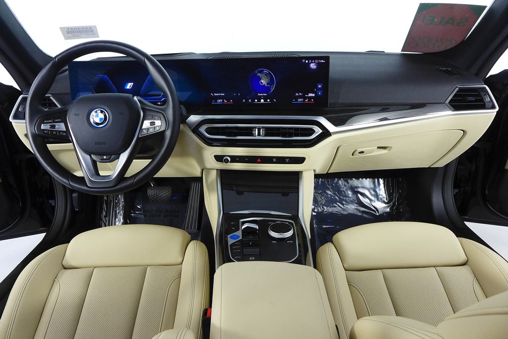 Thumbnail: 2024 BMW i4 - 25