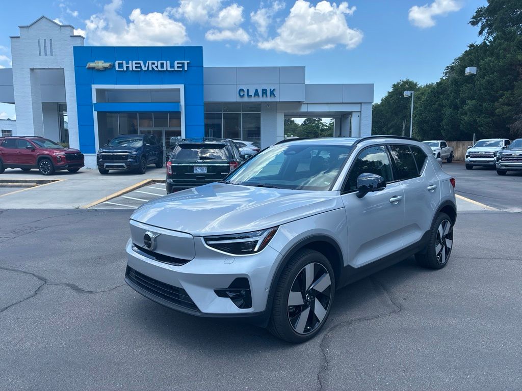 Silver 2023 Volvo XC40 Recharge Twin Ultimate eAWD SUV / Crossover All-Wheel Drive 1-Speed Automatic