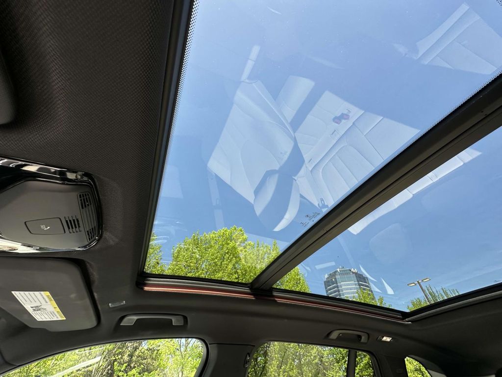 2022 BMW X5 xDrive40i 8